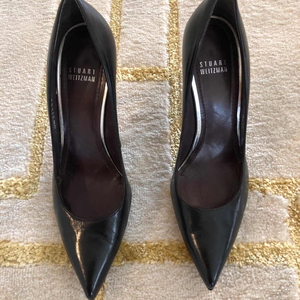 Black Stuart Weitzman Pumps